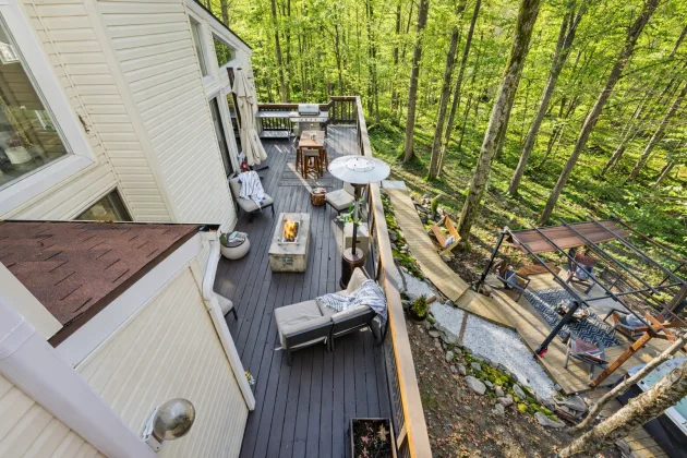 Outdoor spaces designed for fresh air moments—coffee mornings, sunset views, and night relaxation.