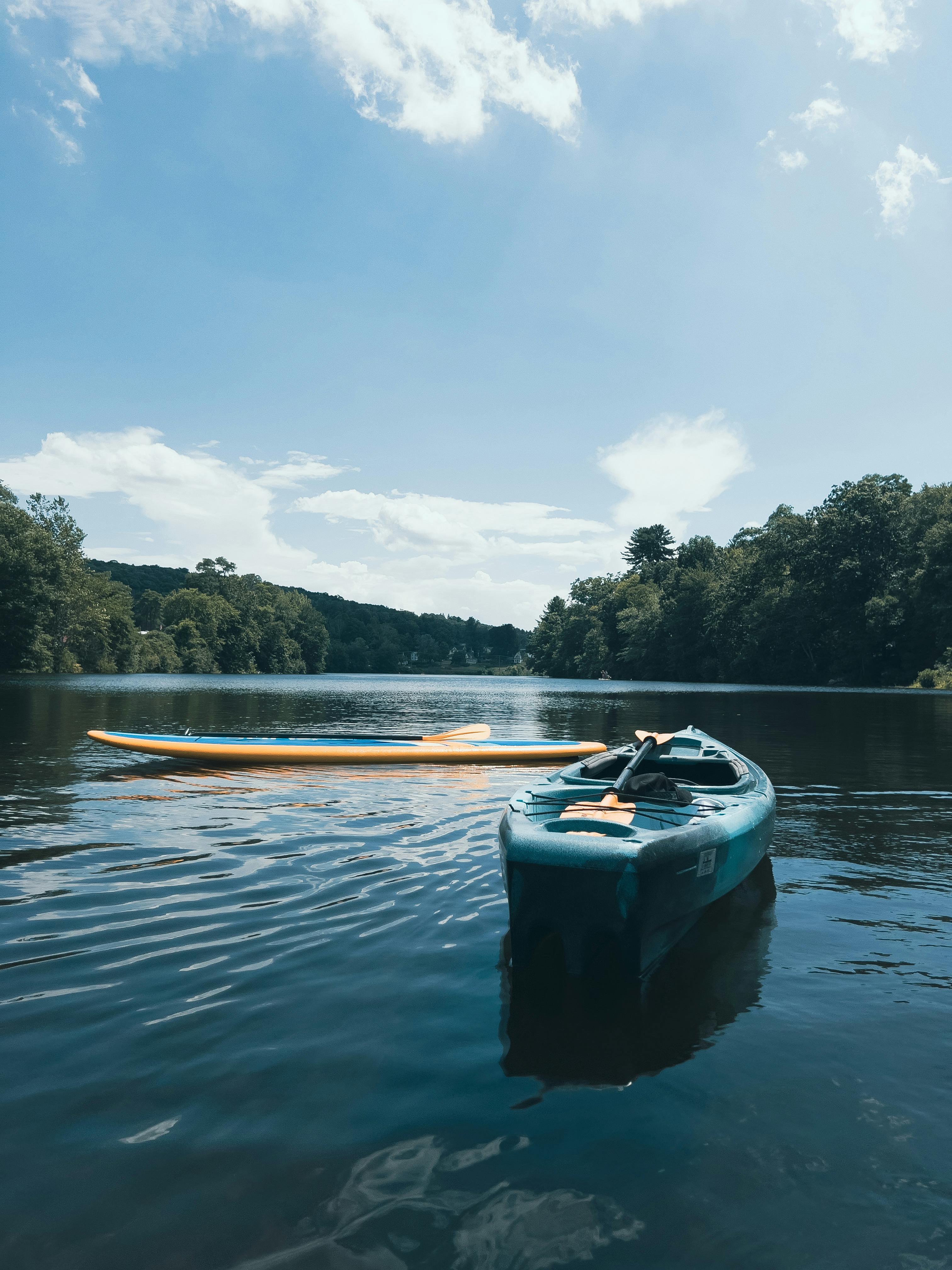 Canoeing on Pocono Mountain lakes